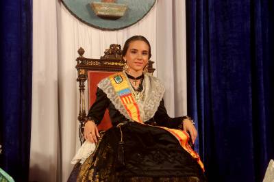 ngela Martinez, nueva Reina de La Llosa