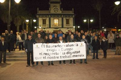 Concentració citricultura les Alqueries