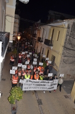 Más de 300 vecinos salen a la calle para defender a los cítricos en Moncofa