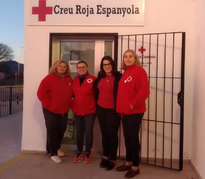 NNGG de Cabanes ofereix la seua col?laboraci a Creu Roja per ajudar gent necessitada