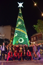 Oropesa del Mar 'inaugura' las fiestas con el Mercat de Nadal y el esperado encendido de luces 