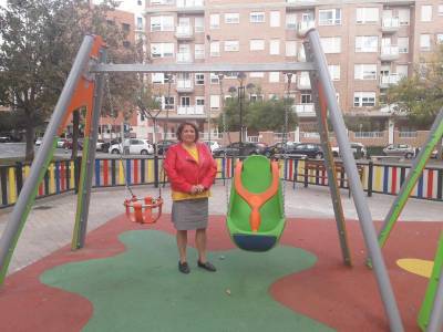 Castell tiene ya parques infantiles adaptados en todos los distritos de la ciudad