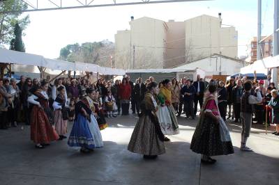 Les Coves de Vinrom inaugura la Fira de Nadal amb ms de 30 parades de gastronomia, artesania i decoraci