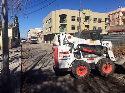 Les obres de millora del Pla 135 també serveixen per a adequar diversos trams de carrer en La Bosca