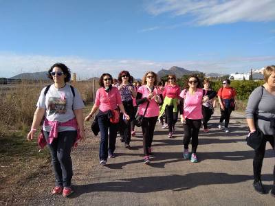 Deporte y msica y por el Da de la Mujer en La Llosa