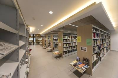 La biblioteca de Almassora bate su récord de visitas con 33.000 anuales tras la ampliación con fondos Feder