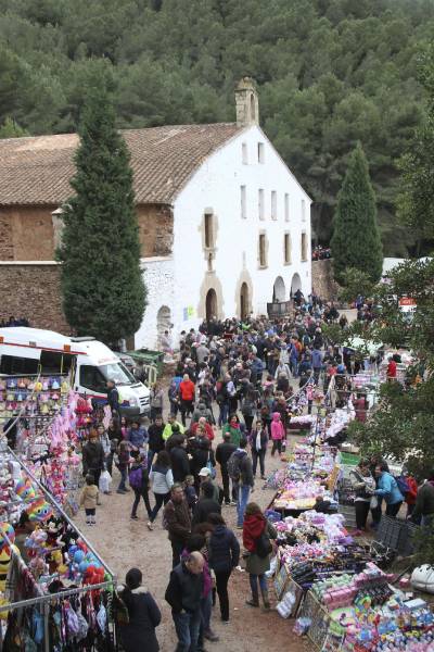Vilafamés es prepara per a les festes de Sant Miquel
