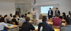 el-ayuntamiento-de-la-vall-d-uixo-abre-el-proyecto-emprende-la-vall-con-64-jovenes-participantes