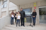 Alcora celebró con éxito la III Fira del Llibre Solidari en la plaza del Ayuntamiento