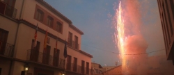Los actos religiosos y los fuegos artificiales centran Festa La Vila