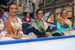 La reina fallera infantil participó en la ofrenda de Alicante.