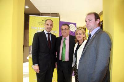Oropesa presenta su oferta tur�stica al p�blico valenciano