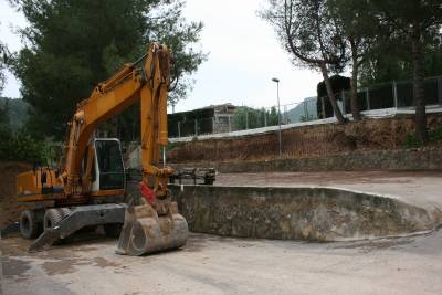 Comienzan las obras del mirador de la piscina municipal