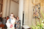 Los niños bajo la protección de la Virgen de la Misericordia.