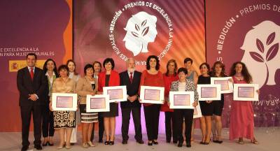 La segorbina Teresa Blasco recibe el premio Innovación para mujeres rurales por su proyecto Belluga-Museo del Aceite