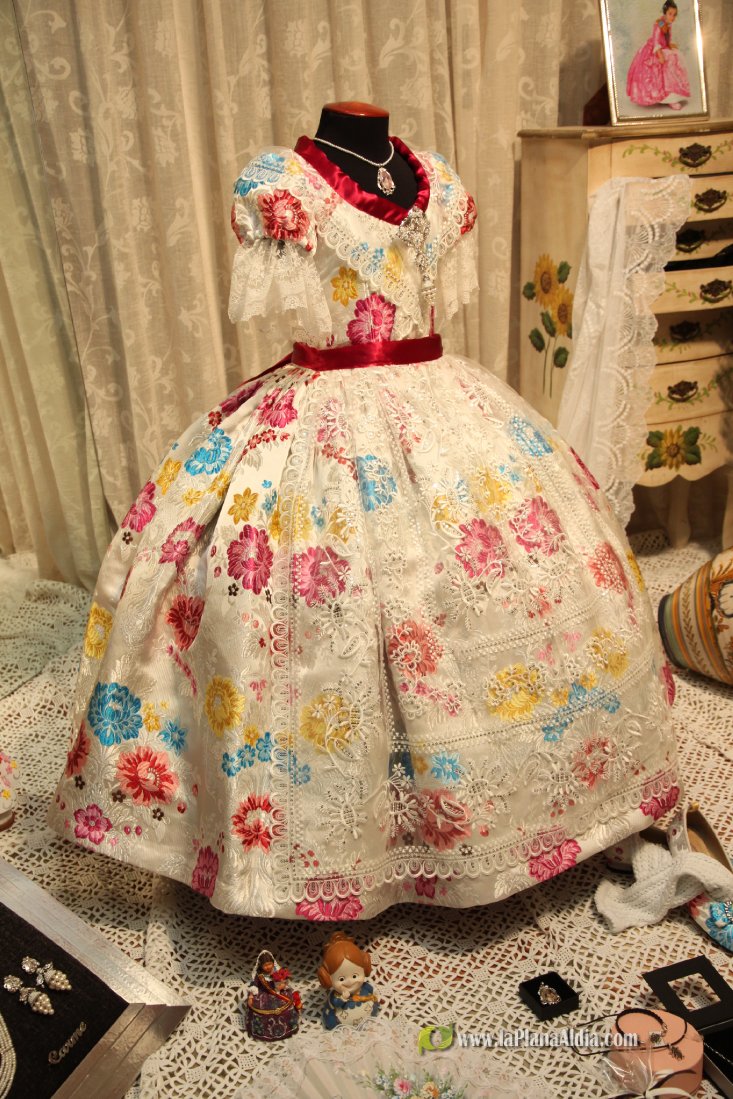 Carme Rodríguez Isach. Fallera Mayor Infantil de la falla Sant Blai