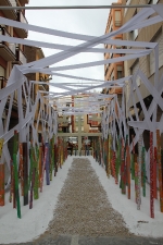 Las calles de Burriana lucen Cruces de Mayo y jardines