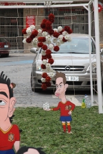 Las calles de Burriana lucen Cruces de Mayo y jardines