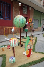 Las calles de Burriana lucen Cruces de Mayo y jardines