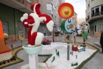 Las calles de Burriana lucen Cruces de Mayo y jardines
