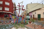 Las calles de Burriana lucen Cruces de Mayo y jardines