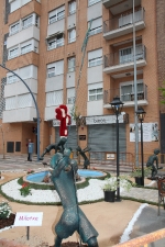 Las calles de Burriana lucen Cruces de Mayo y jardines