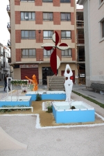 Las calles de Burriana lucen Cruces de Mayo y jardines