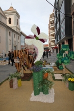 Las calles de Burriana lucen Cruces de Mayo y jardines