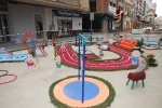 Las calles de Burriana lucen Cruces de Mayo y jardines