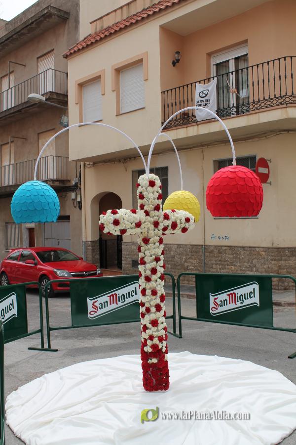 L\'Ambient gana en las Cruces de Mayo de la Vall