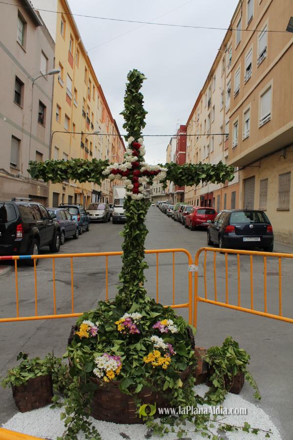 L\'Ambient gana en las Cruces de Mayo de la Vall
