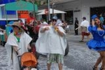 La sátira se adueña de las calles de Vila-real en la cavalgada de Festes