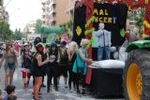 La sátira se adueña de las calles de Vila-real en la cavalgada de Festes