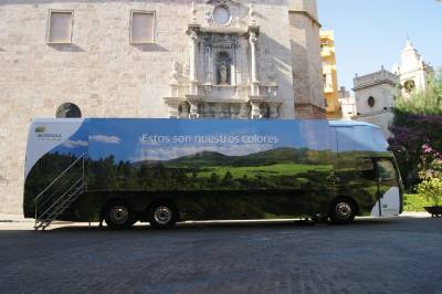 El autobús de Iberdrola llega a Burriana