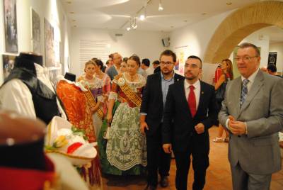 Fotografia /Galeria/2012/8/71119_37927/3_M1.jpg