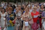 Vila-real traslada a la Mare de Déu de Gràcia a la Arciprestal y Fernando Roig actúa de pregonero de las fiestas