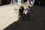 Un vecino de La Vall d\'Uixó, en estado crítico tras ser cogido por un toro en Burriana