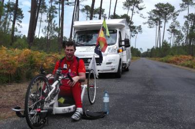 Francisco Domingo bate el rcord Guinness de resistencia sobre un handbike