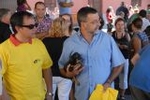 Los vehículos antiguos, el \'gos rater valencià\' y la ´mascletà\' completaron el programa festivo del domingo