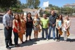Los vehículos antiguos, el \'gos rater valencià\' y la ´mascletà\' completaron el programa festivo del domingo