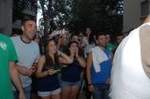 La Penya El Guetto organizó un concurso de beber cerveza con embudo