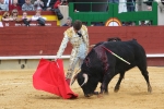 Vicente Soler corta una oreja en su debút con picadores