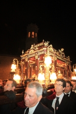 La procesión del Santo Entierro congrega a todas las cofradías y hermandades de Burriana