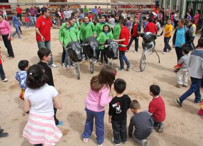 Las fiestas de Sant Vicent celebran el encierro infantil