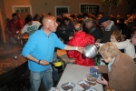 Reparten la cena de caldereta de les festes de Sant Vicent