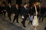 La procesión de las Camareras de la Soledad anuncia el día grande de Sant Vicent