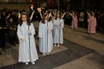 La procesión de las Camareras de la Soledad anuncia el día grande de Sant Vicent