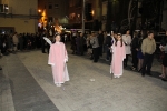 La procesión de las Camareras de la Soledad anuncia el día grande de Sant Vicent