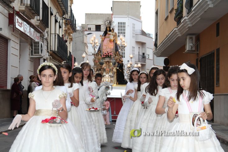 La Vilavella celebró la festividad de la Mare de Déu del Roser