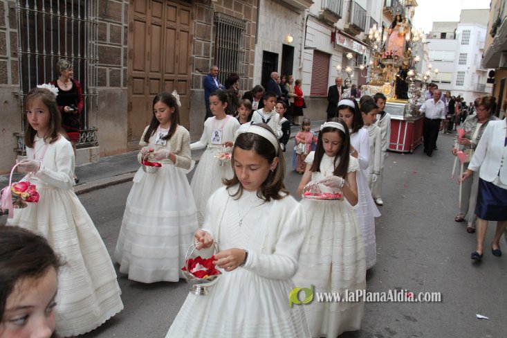 La Vilavella celebró la festividad de la Mare de Déu del Roser